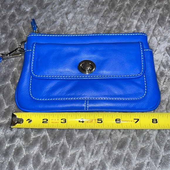 ili New York Genuine Leather wristlet.  NWOT. - Picture 2 of 6